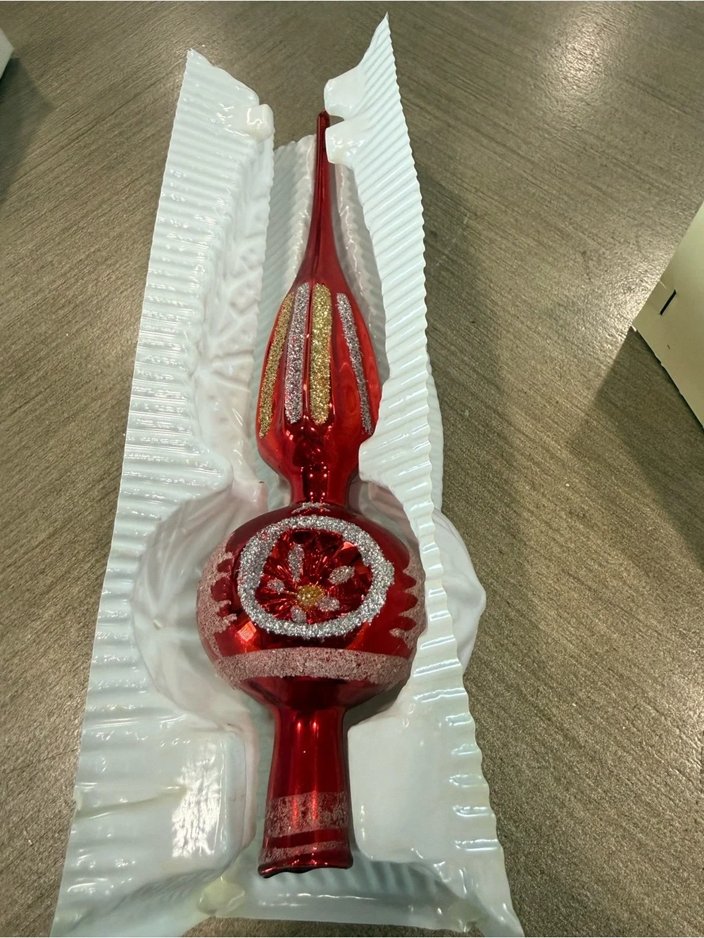 Christmas classics elegant red